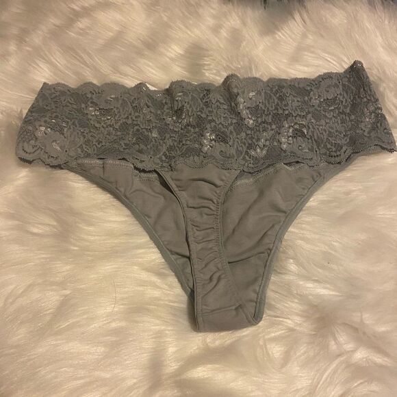 cosabella
Never Say Never Extended Lovelie Thong - Picture 9 of 11